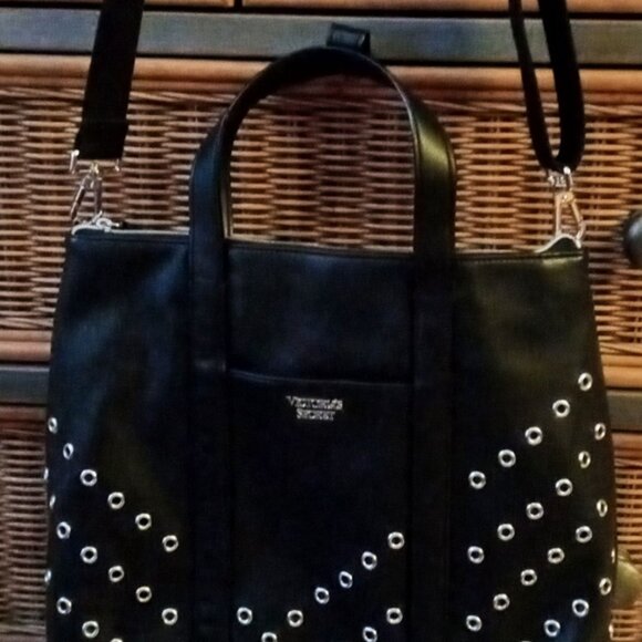 NEW Victoria's Secret Luxury Grommet Convertible Black Backpack Handbag Purse - Picture 2 of 15